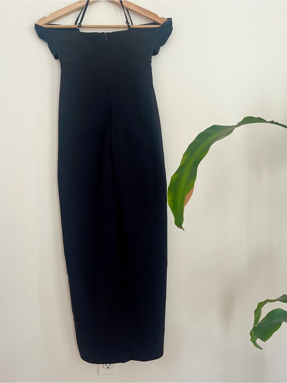 Black Strappy Cutout Midi Dress - Women - Picture 5 of 5